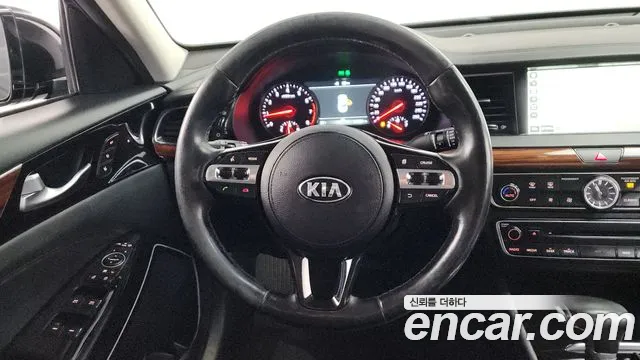 Kia K7 2017 thumb 2