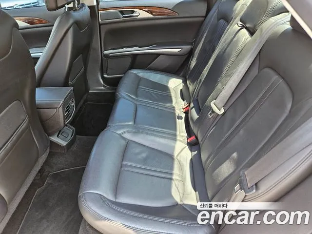 Lincoln MKZ 2013 thumb 6
