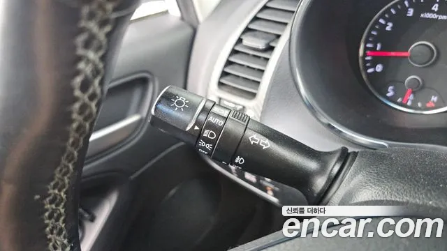 Kia K3 2013 thumb 9