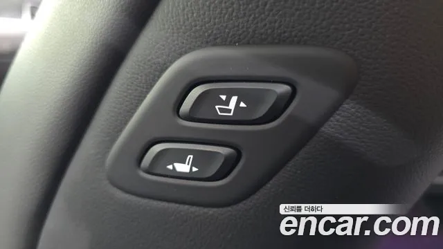 Hyundai Genesis 2015 thumb 7