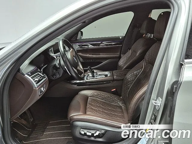 BMW 7 серии 2021 thumb 11