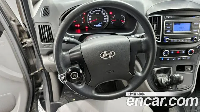 Hyundai Staria 2016 thumb 5