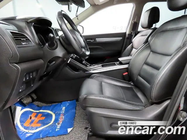Renault QM6 2016 thumb 10