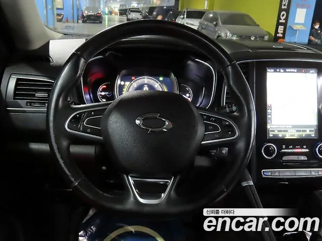 Renault QM6 2016 thumb 4
