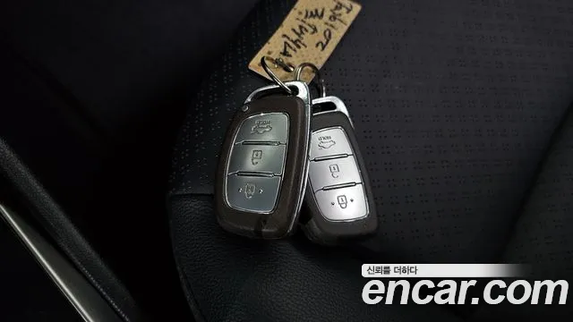 Hyundai Accent 2018 thumb 3