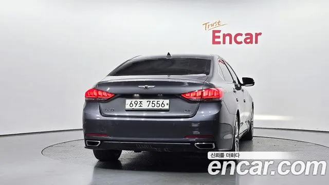 Hyundai Genesis 2015 thumb 10