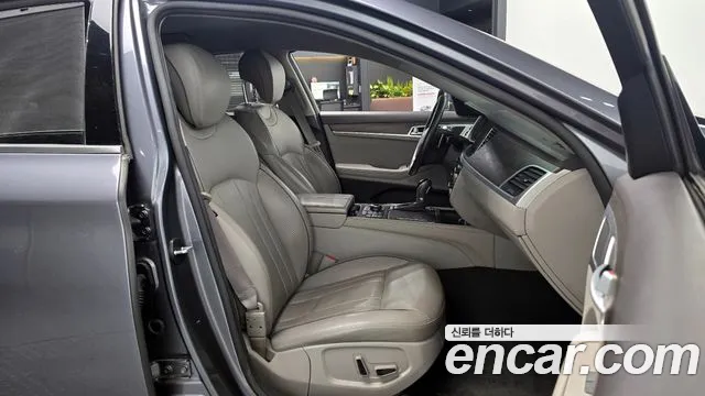 Hyundai Genesis 2015 thumb 11