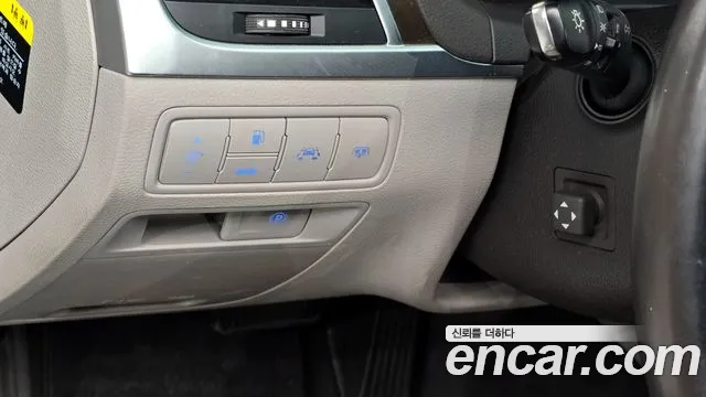 Hyundai Genesis 2015 thumb 8