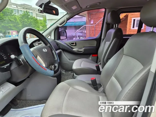 Hyundai Staria 2011 thumb 8
