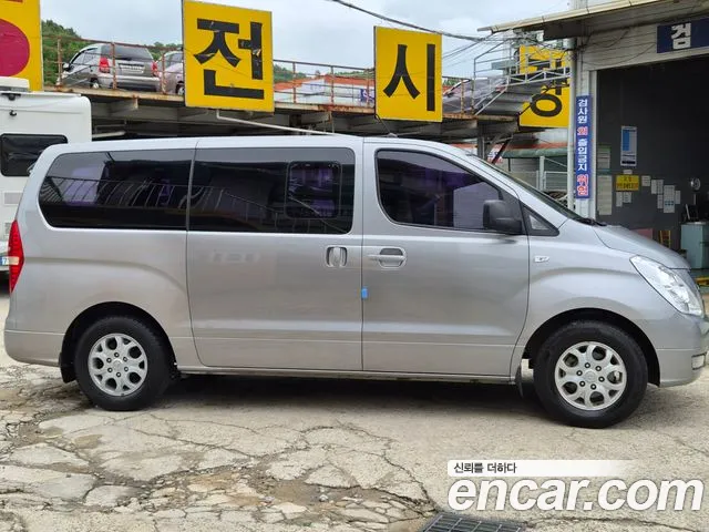 Hyundai Staria 2011 thumb 7