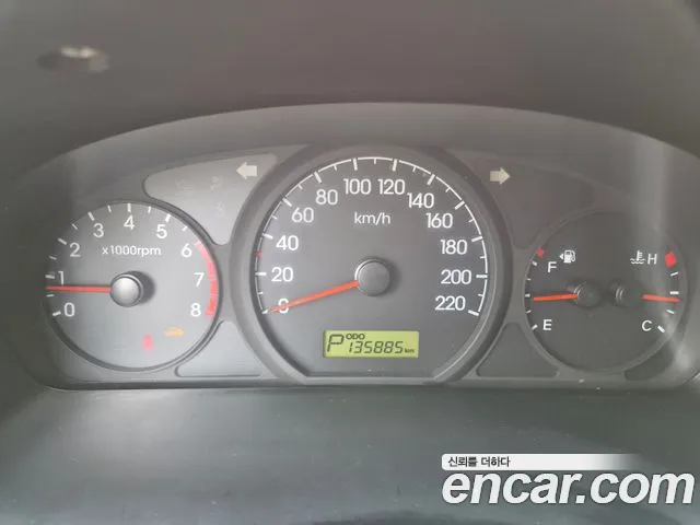 Hyundai Staria 2011 thumb 2
