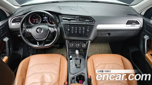 Volkswagen Tiguan 2018 thumb 12