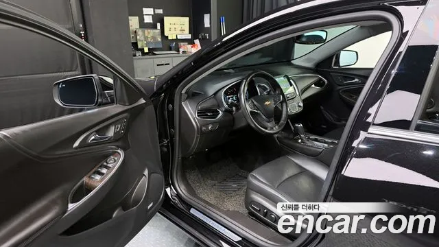 Chevrolet Malibu 2018 thumb 5