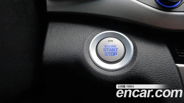 Hyundai Avante 2016 thumb 5