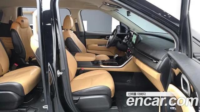Kia Carnival 2023 thumb 12
