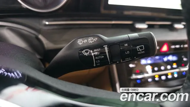Kia Carnival 2023 thumb 5