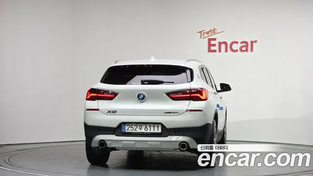 BMW X2 2022 thumb 5