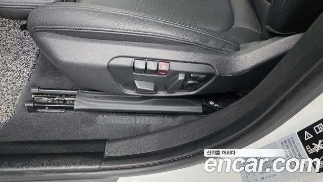 BMW X2 2022 thumb 8