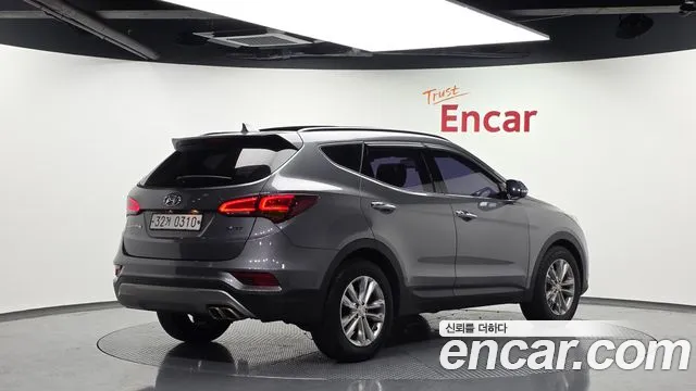 Hyundai Santafe 2016 thumb 4