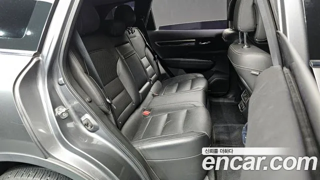 Renault QM6 2016 thumb 10
