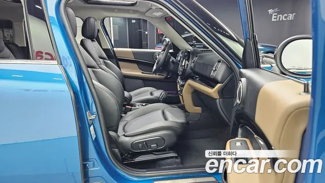 Mini Countryman 2020 thumb 8