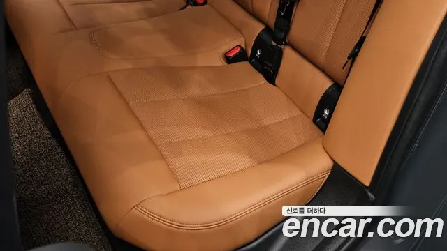 BMW 3 серии 2025 thumb 8