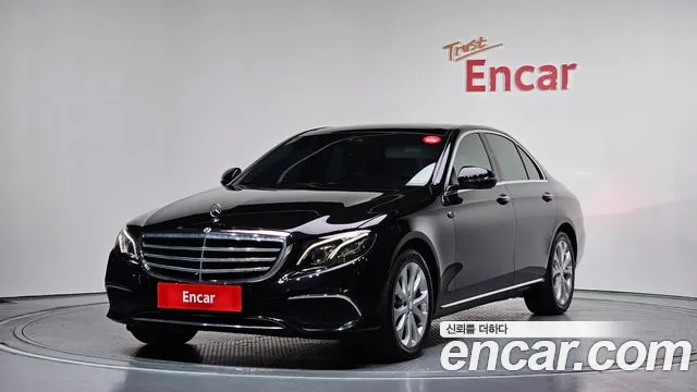 Mercedes-Benz E-Class 2016 thumb 7