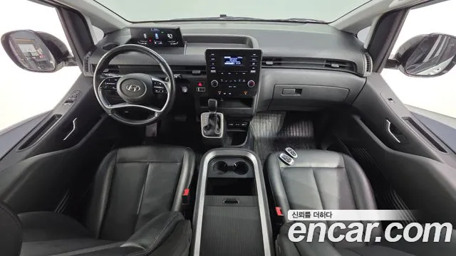 Hyundai Staria 2022 thumb 8