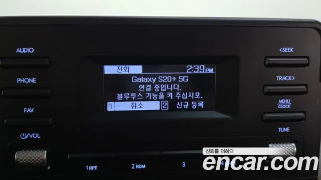 Hyundai Staria 2022 thumb 4