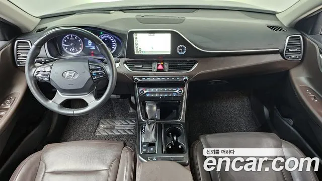 Hyundai Grandeur 2017 thumb 12