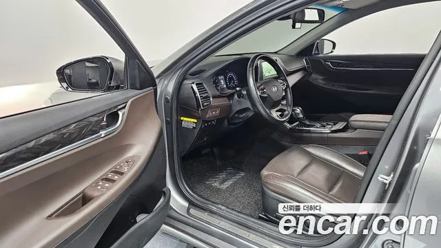 Hyundai Grandeur 2017 thumb 6