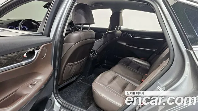 Hyundai Grandeur 2017 thumb 4