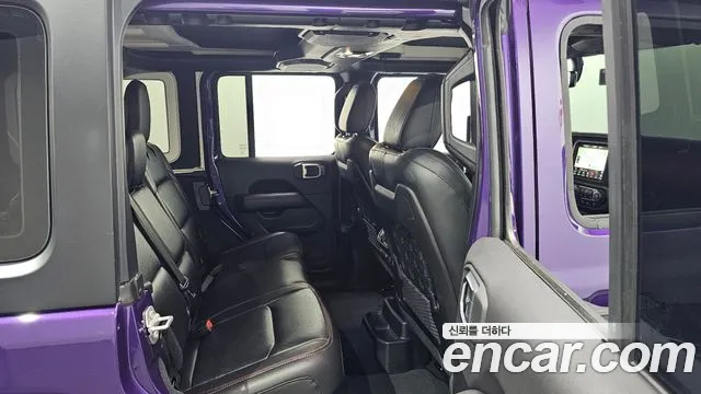Jeep Wrangler 2023 thumb 2