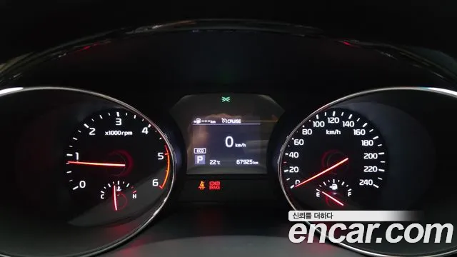 Kia Carnival 2018 thumb 10