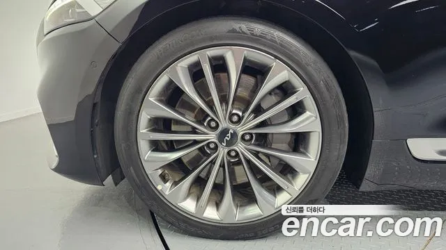 Kia K9 2022 thumb 3