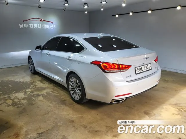Hyundai Genesis 2014 thumb 8