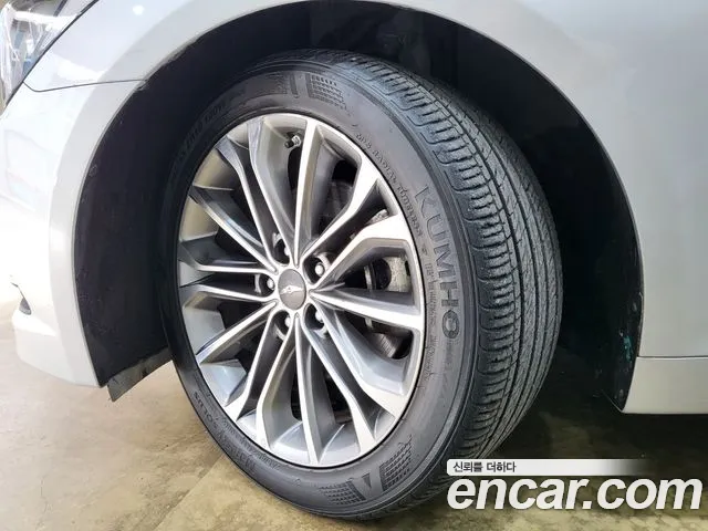 Hyundai Genesis 2014 thumb 9
