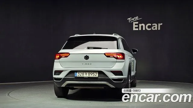 Volkswagen T-Roc 2021 thumb 2