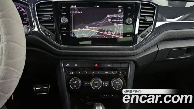 Volkswagen T-Roc 2021 thumb 8