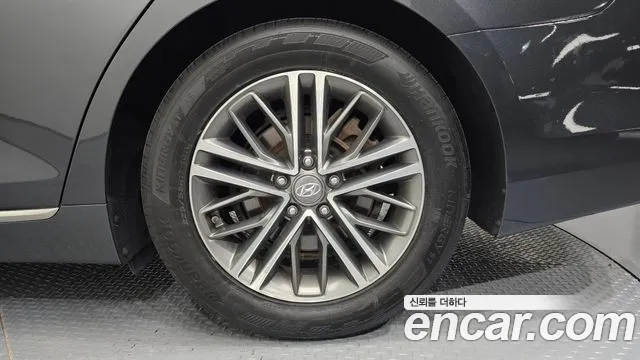 Hyundai Grandeur 2018 thumb 11