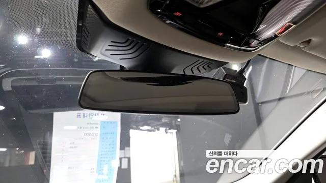 BMW 5 серии 2018 thumb 12