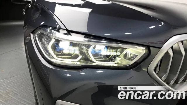 BMW X6 2019 thumb 6