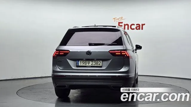 Volkswagen Tiguan Allspace 2020 thumb 4
