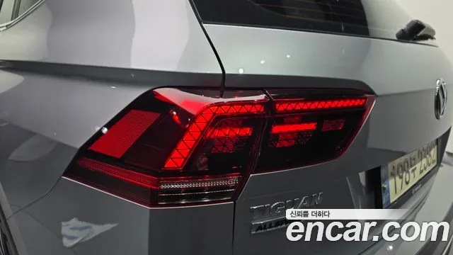 Volkswagen Tiguan Allspace 2020 thumb 8