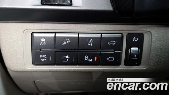 KGM Rexton 2020 thumb 4