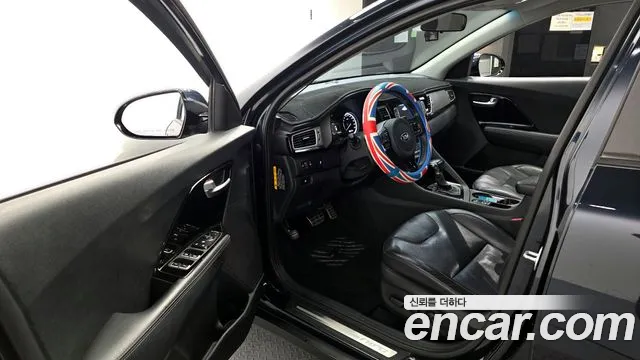 Kia Niro 2016 thumb 5