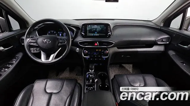 Hyundai Santa Fe 2018 thumb 2