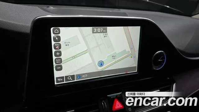 Hyundai Grandeur 2017 thumb 9