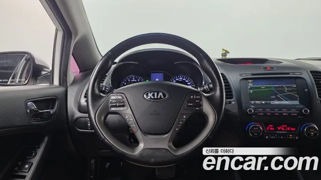 Kia K3 2012 thumb 11