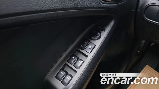 Kia K3 2012 thumb 9